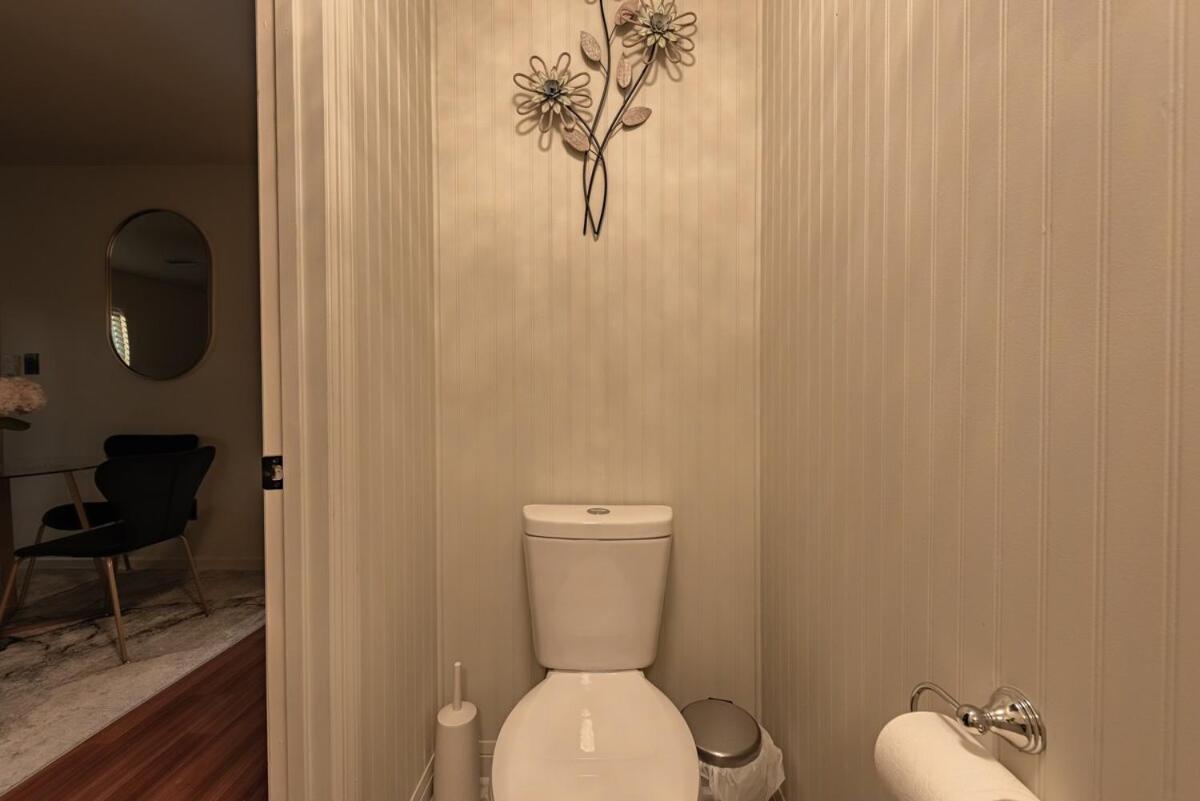 Cozy Townhome Retreat With King Bed Near I-10, Capitol, Fsu & Famu Tallahassee Esterno foto