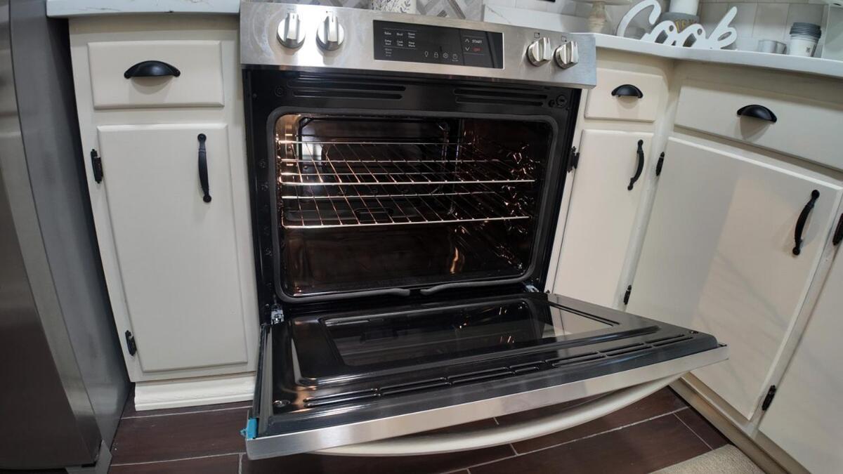 Cozy Townhome Retreat With King Bed Near I-10, Capitol, Fsu & Famu Tallahassee Esterno foto